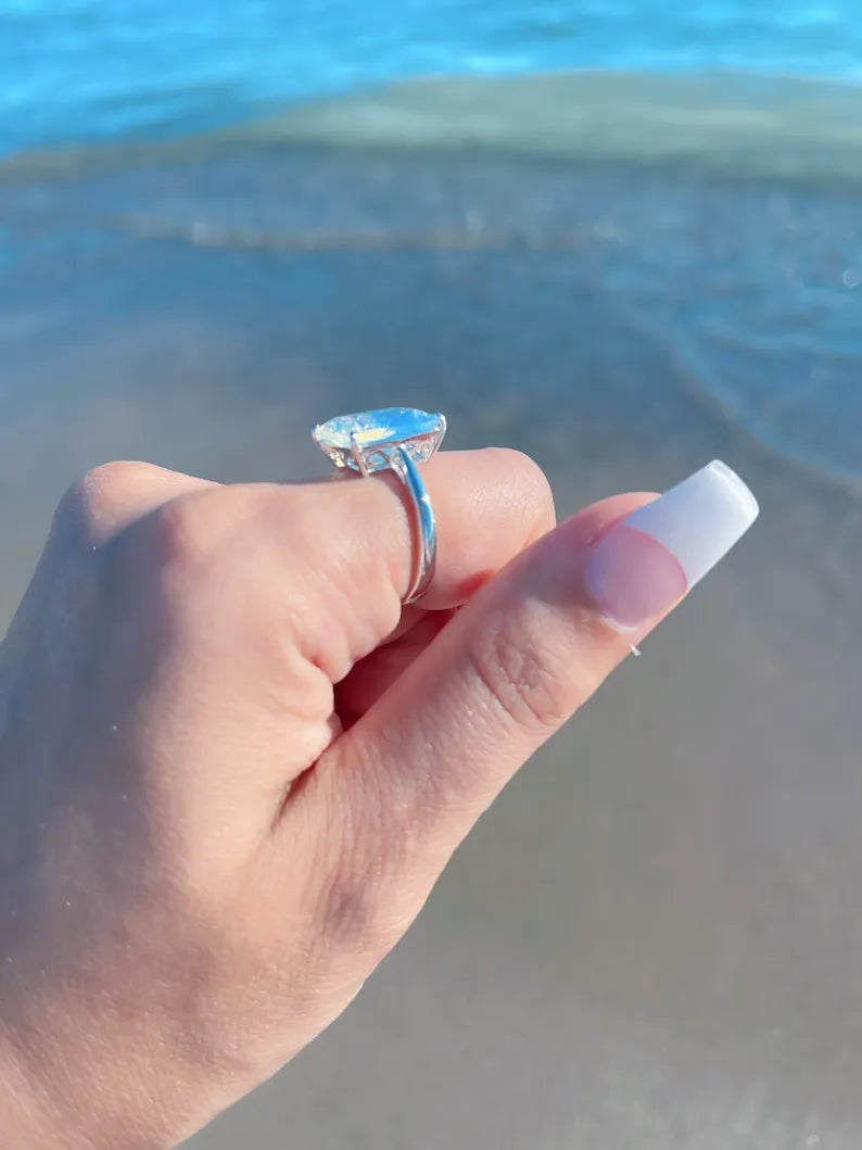 Minimalist Opal Ring, Mesmerizing Rainbow Opalite Ring, Engagement Wedding Promise Opalite Ring, Gifts for Her, 10ct Opal Ring, 925 Sterling