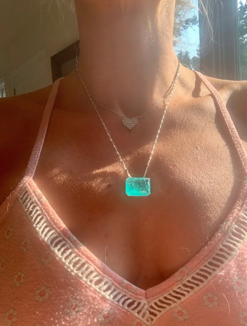 Natural Glowing Neon Colombian Emerald Rectangle Drop Necklace Pendant Chain 925 Sterling Silver Art Deco Filigree Handmade Large Beautiful