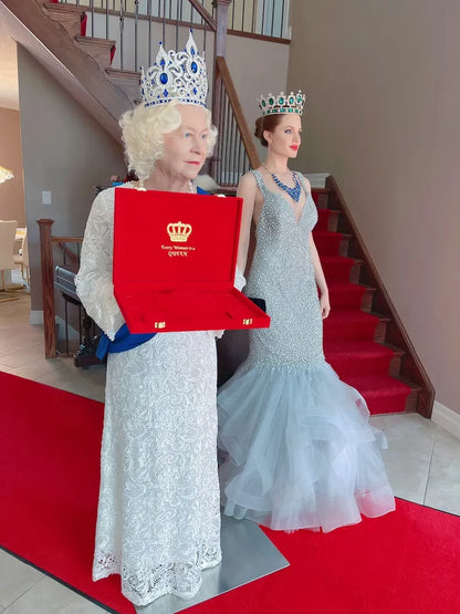 Royal Queen Elizabeth Memorabilia, Luxury Sapphire and Diamond Crown, Worn by Queen. Limited Edition. Comes with Coin and Golden Certificate