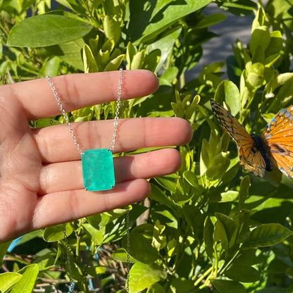 Glowing Neon Green Colombian Emerald Necklace, Dreamy Piece, Stunning Necklace, Dainty, Every Day Necklace, 925 Sterling Silver, Nice Gift