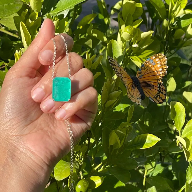 Glowing Neon Green Colombian Emerald Necklace, Dreamy Piece, Stunning Necklace, Dainty, Every Day Necklace, 925 Sterling Silver, Nice Gift