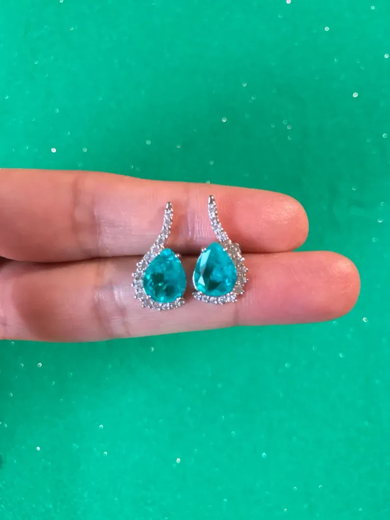 Top Quality Ocean Blue Natural Paraiba Tourmaline Stud Earrings Stunning! Color and Glow is amazing!