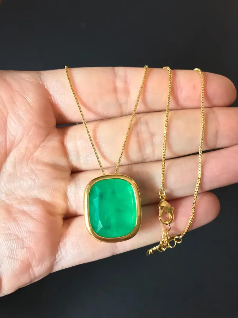 Astonishing 100% Natural Neon Green Colombian Emerald Necklace Pendant , Angelina Jolie Inspired Necklace, 18k Gold Vermeil Necklace